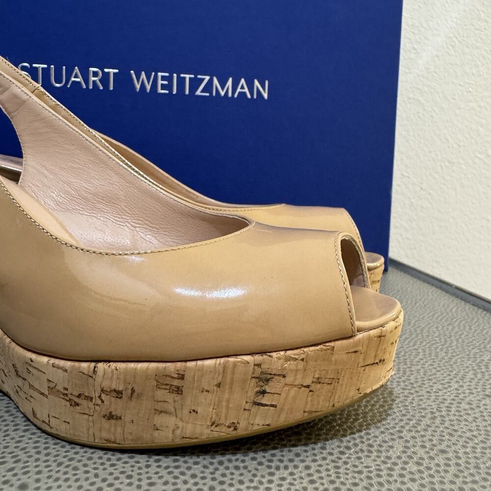 STUART WEITZMAN AUTH $399 Women Beige Patent Leather Jean Wedge Sandals Size 9 M - Picture 5 of 16